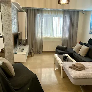 Ελέγξτε τη διαθεσιμότητα